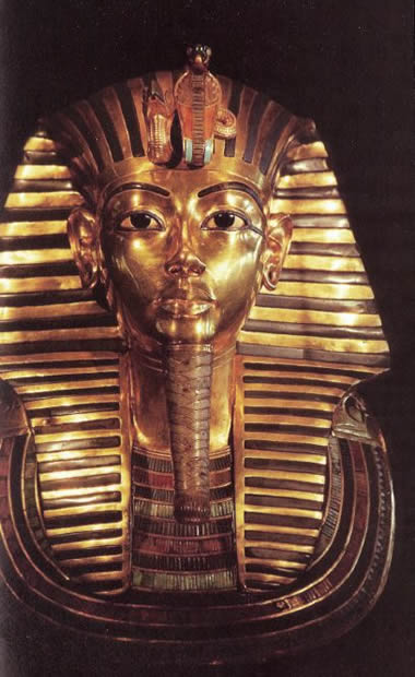 Золотая погребальная маска Тутанхамона. Каир, Египетский музей