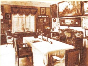 Главный усадебный дом в Остафьево. Комната Карамзина. Фотография 1907 г.