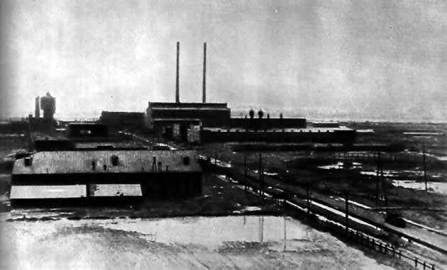 Общий вид прокатного цеха завода "Амурсталь". Комсомольск-на-Амуре. 1940г.