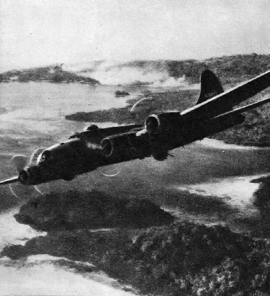 "Летающие крепости" в боях за Гуадалканал и Новую Гвинею. 1942г.