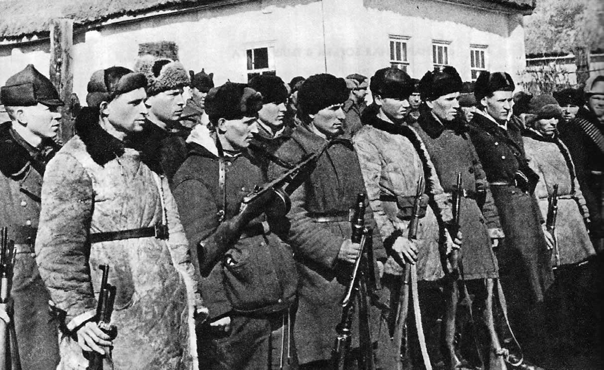 Отряд партизанского соединения, действовавшего в Курской области. Март 1943г.